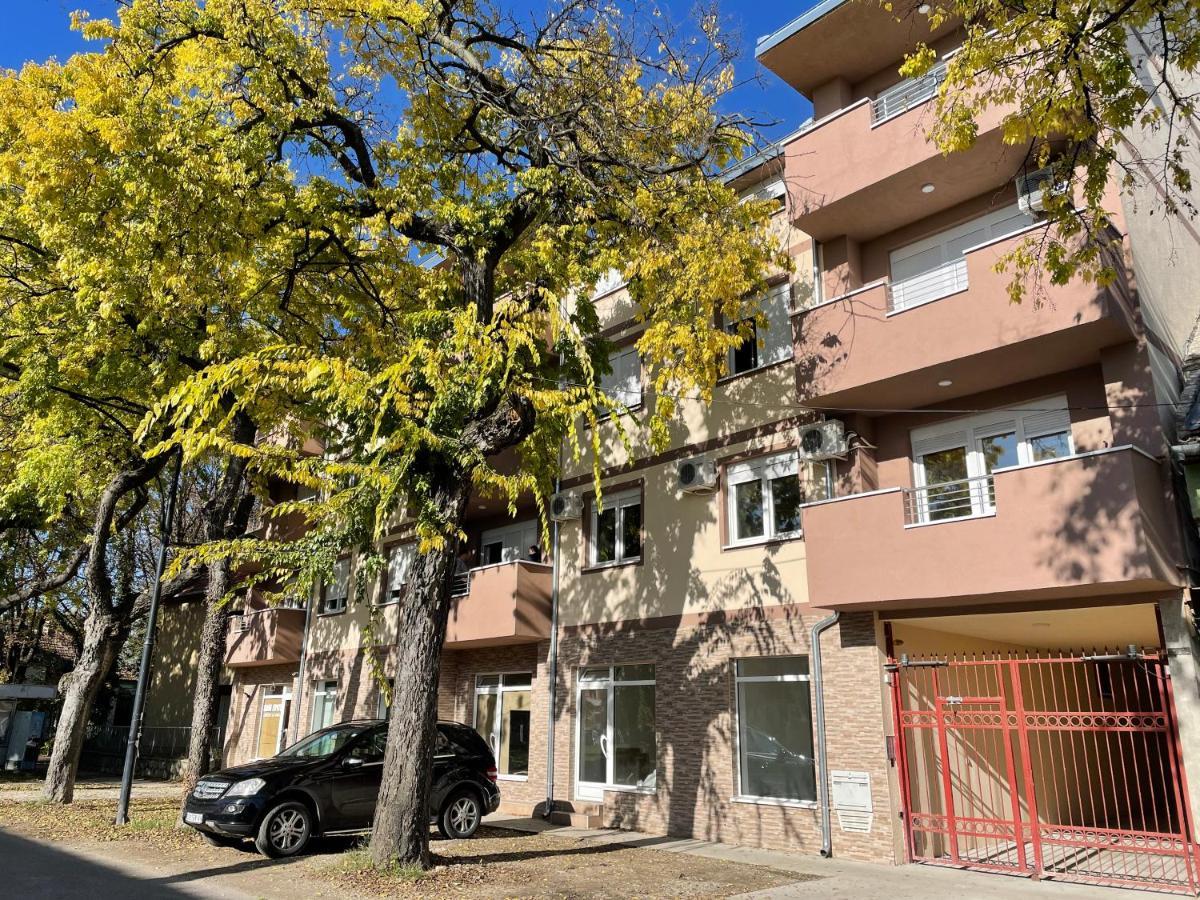 Apartmani Сомбор Экстерьер фото